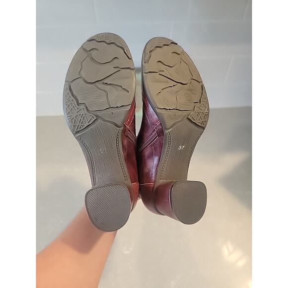 NEW LArtiste Estretta Spring Step Red Leather Boot Wedge Shoe Womens Sz 37/7.5 - Picture 10 of 10